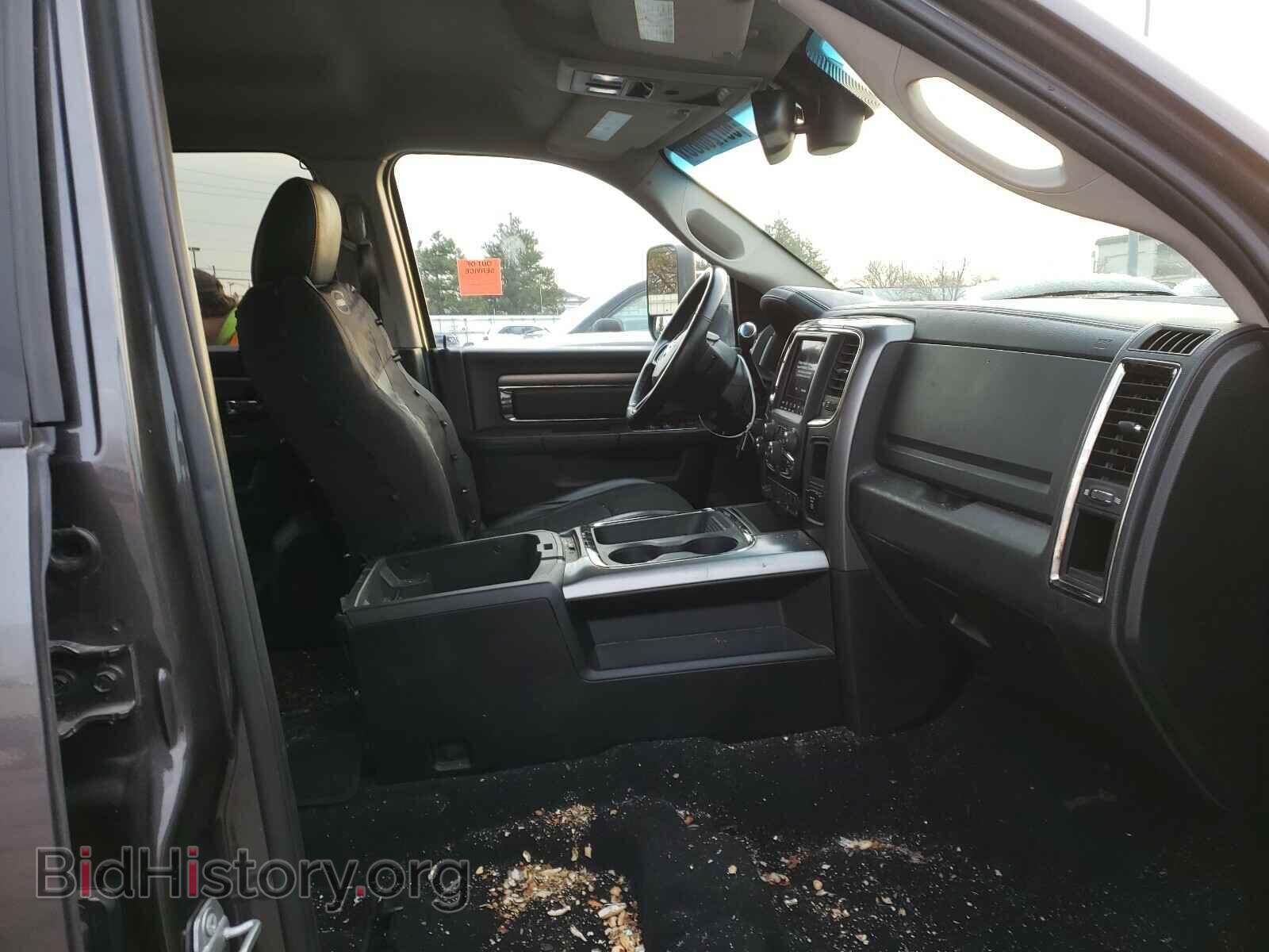 2018 RAM 2500 - VIN: 3C6UR5ML2JG340957 - Photo 5
