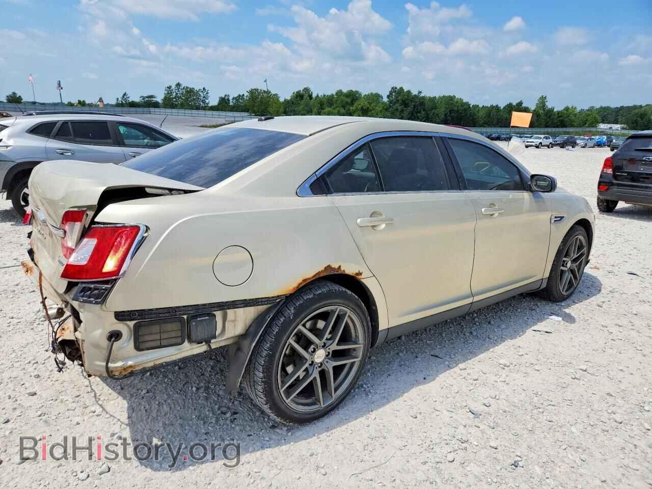 2010 FORD TAURUS - VIN: 1FAHP2FW5AG137391 - Фото 3