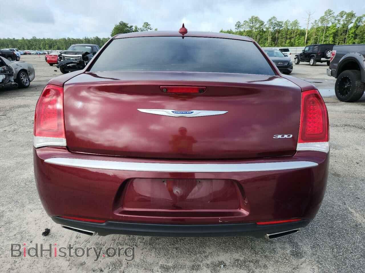 2019 CHRYSLER 300 - VIN: 2C3CCAEG7KH555563 - Фото 6