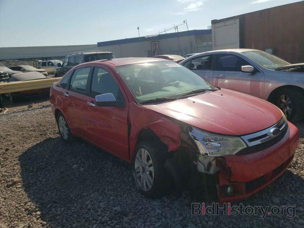 Photo 1FAHP35N08W214411 - FORD FOCUS 2008