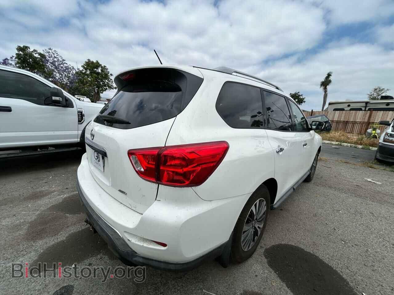 2017 NISSAN PATHFINDER - VIN: 5N1DR2MM7HC908242 - Фото 4