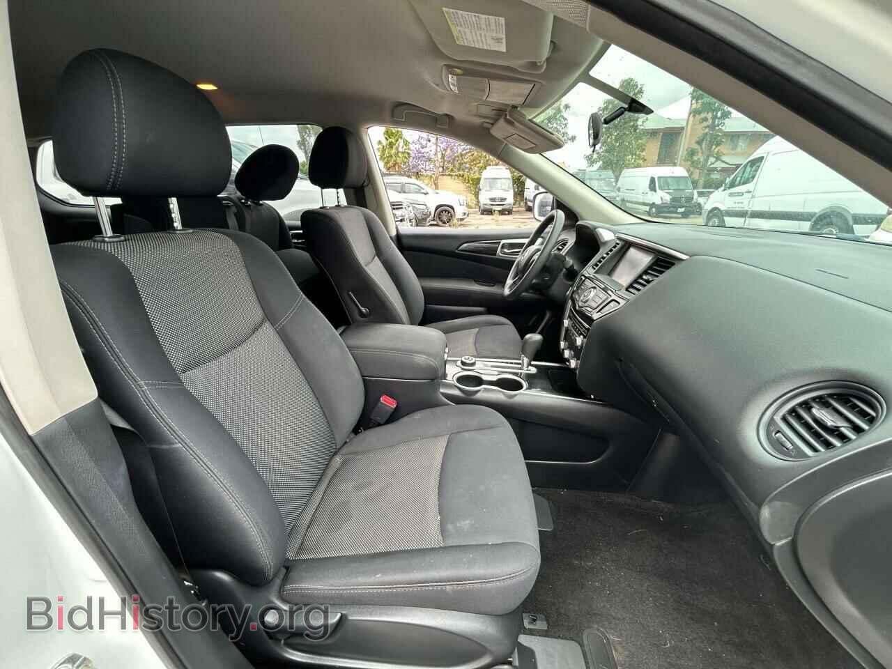 2017 NISSAN PATHFINDER - VIN: 5N1DR2MM7HC908242 - Фото 5