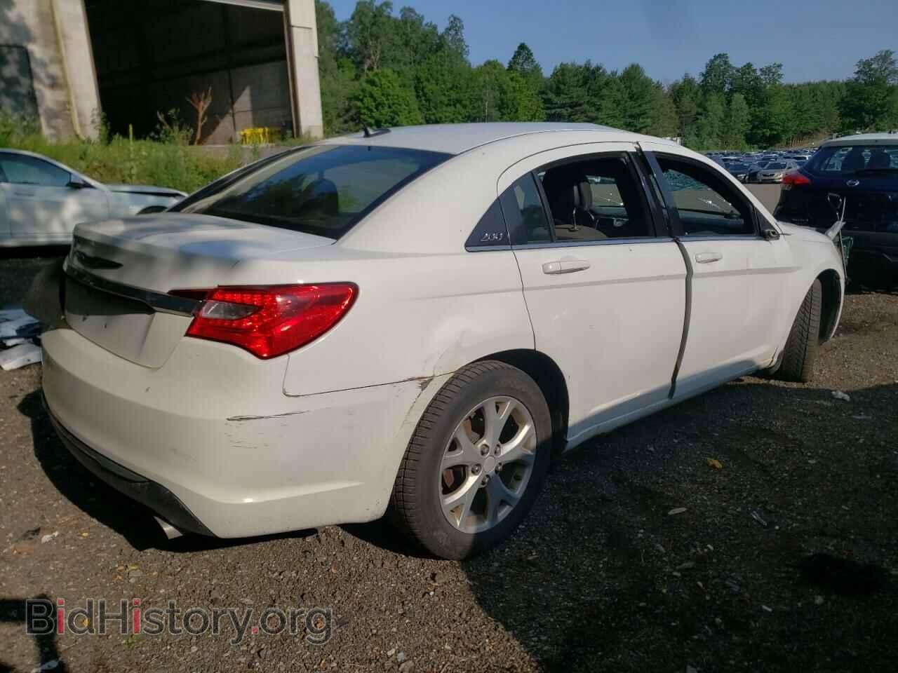 2011 CHRYSLER 200 - VIN: 1C3BC4FB3BN591354 - Фото 3