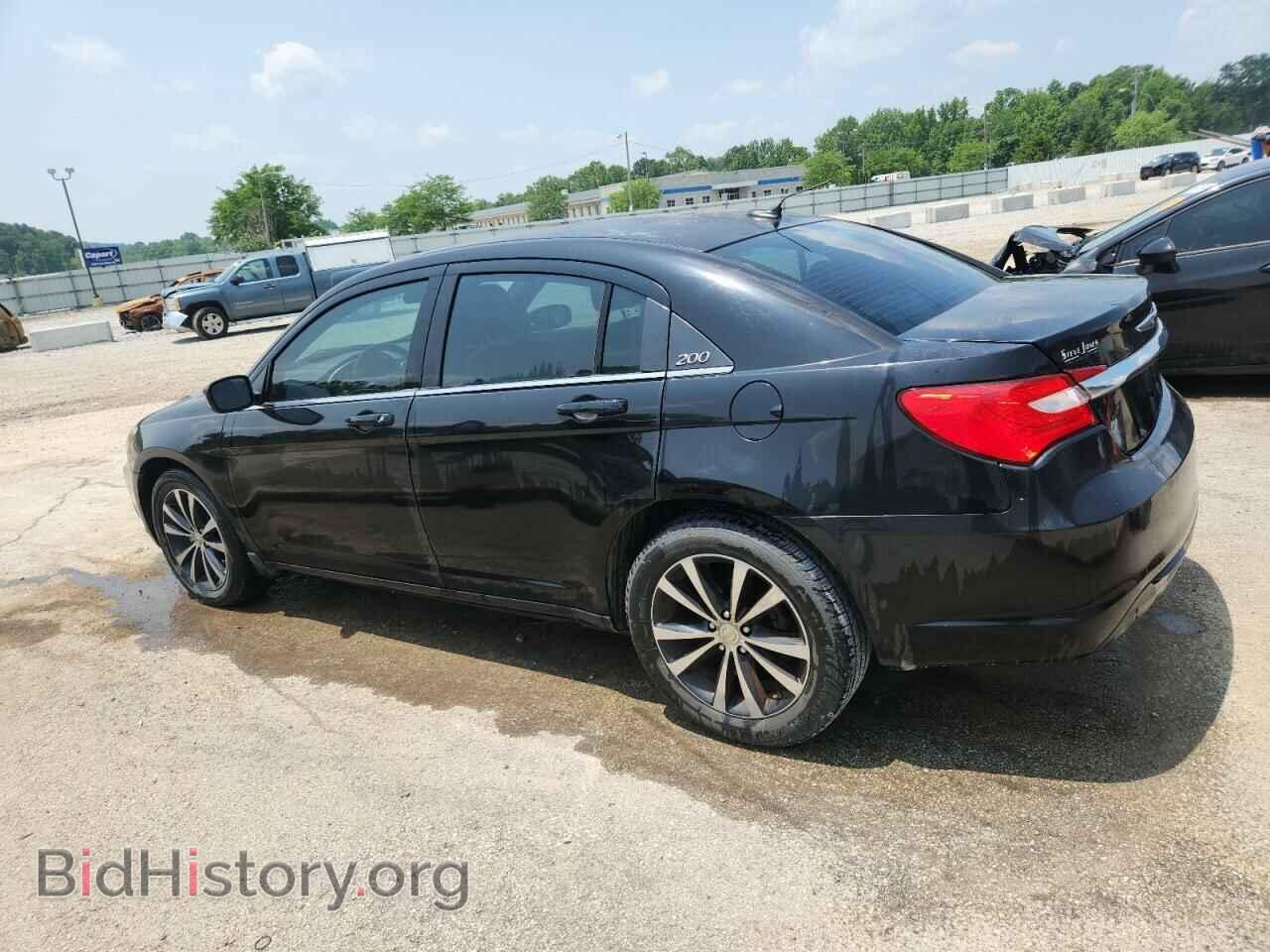 2013 CHRYSLER 200 - VIN: 1C3CCBBB6DN505665 - Фото 2