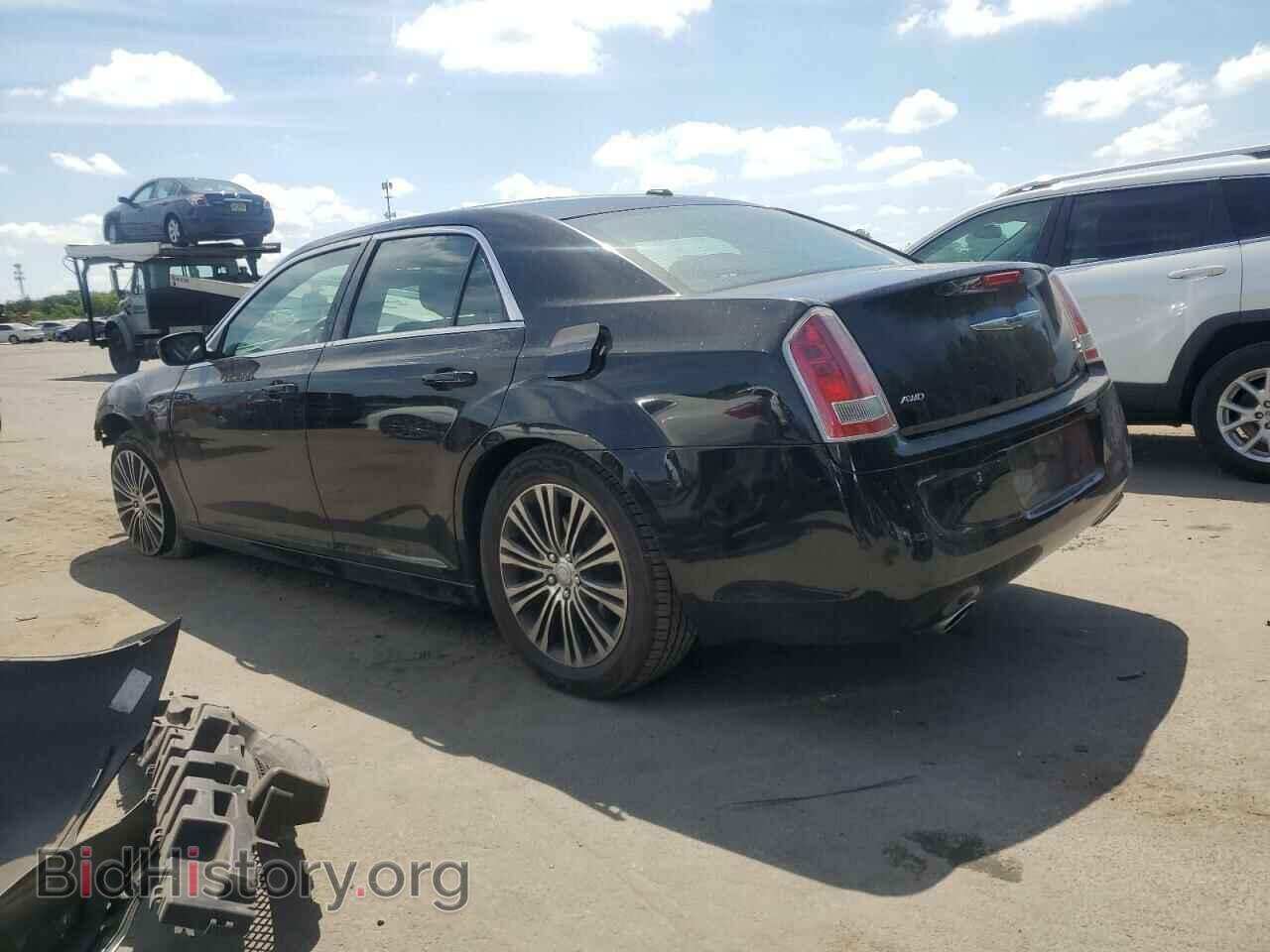 2013 CHRYSLER 300 - VIN: 2C3CCAGG3DH556709 - Фото 2