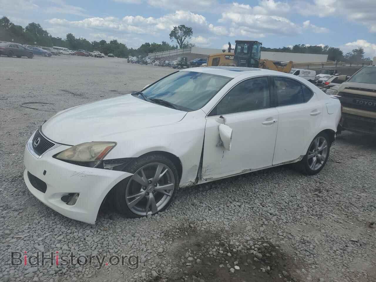 Photo JTHBF5C2XA5122238 - LEXUS IS 2010
