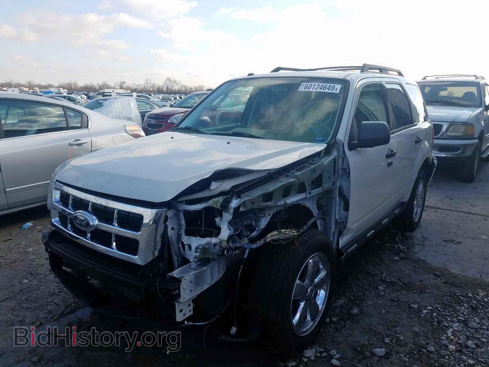 2011 FORD ESCAPE - VIN: 1FMCU9DGXBKB57504 - Фото 2