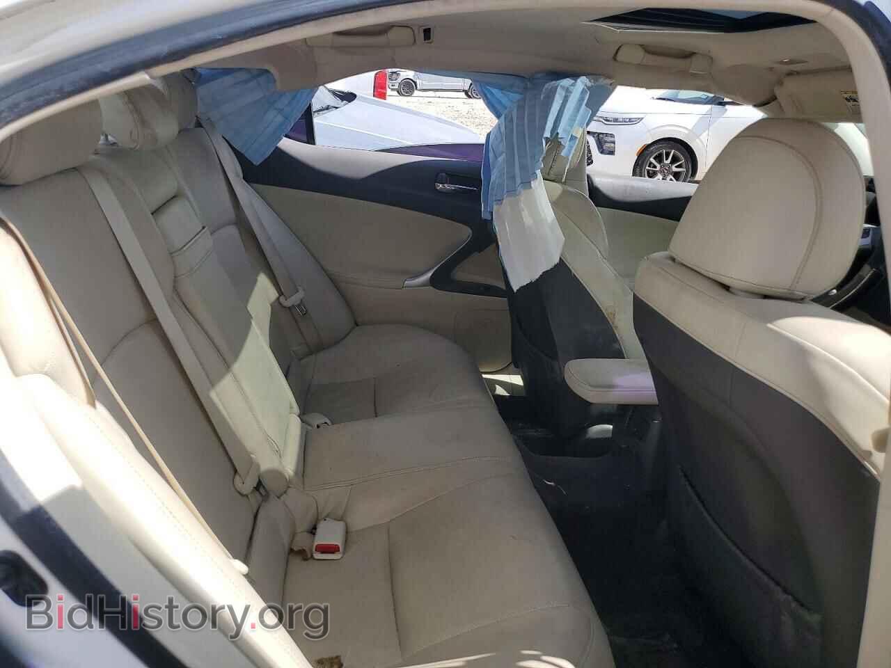 2011 LEXUS IS - VIN: JTHBF5C29B5133815 - Photo 10