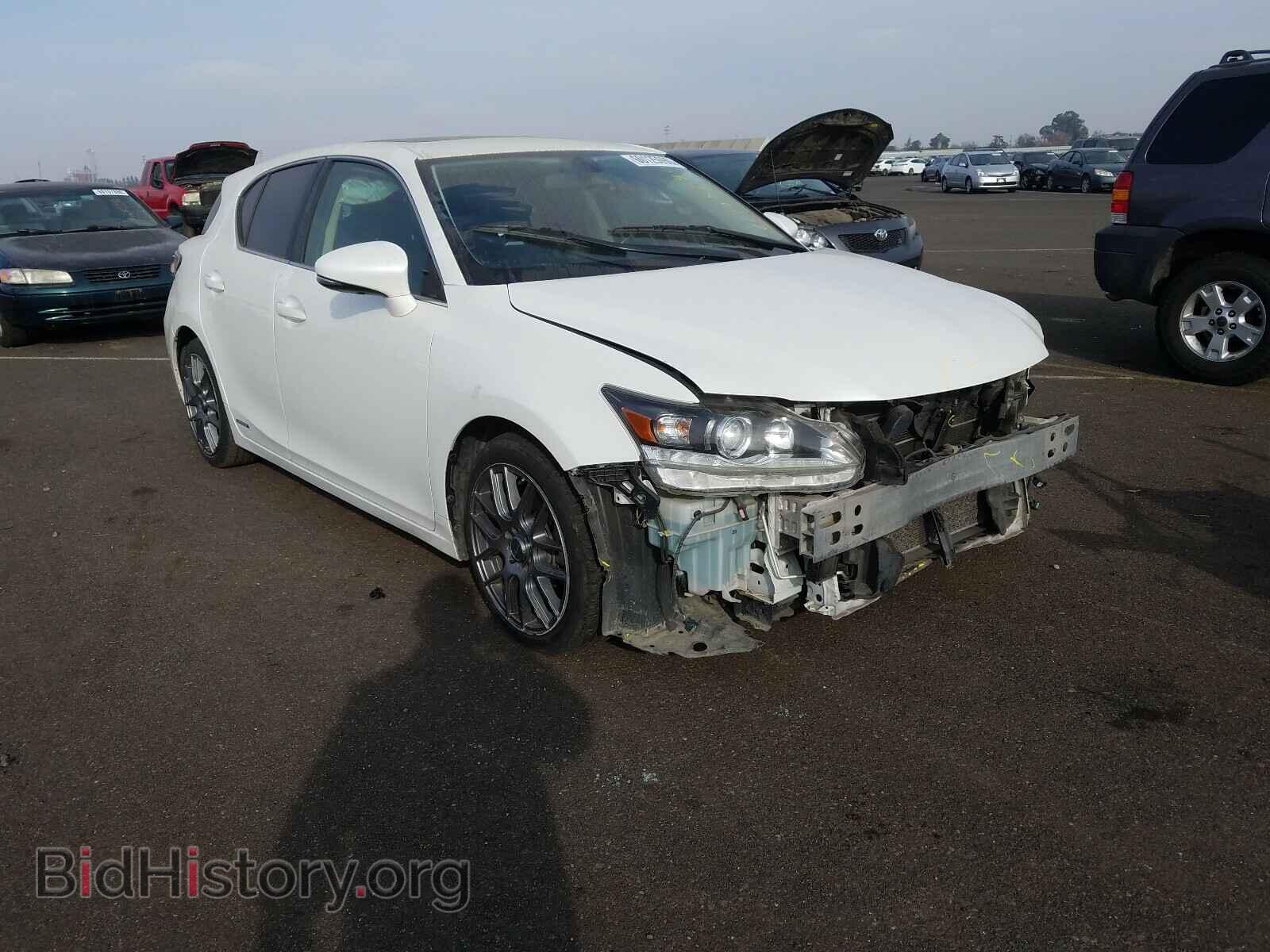 Фотография JTHKD5BH4E2189985 - LEXUS CT 200 2014