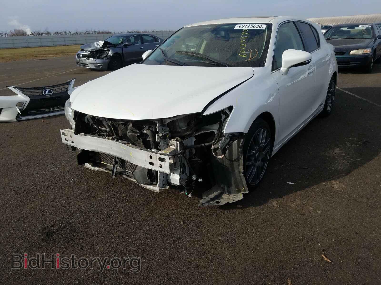 2014 LEXUS CT 200 - VIN: JTHKD5BH4E2189985 - Фото 2