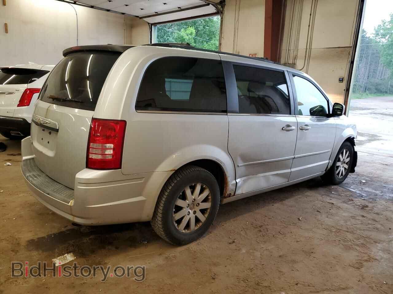 2008 CHRYSLER MINIVAN - VIN: 2A8HR54P88R128669 - Фото 3