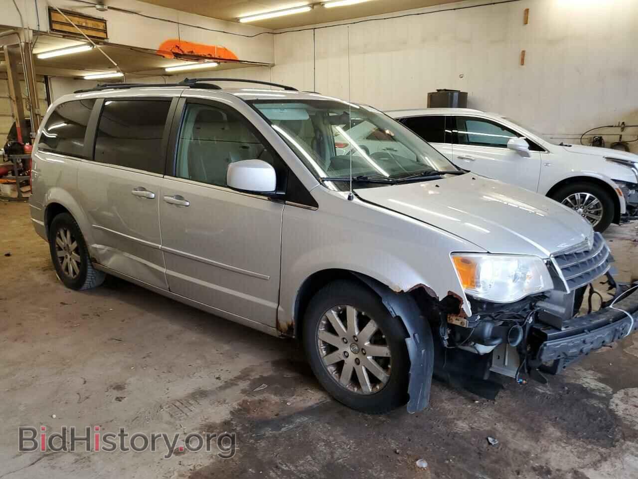 2008 CHRYSLER MINIVAN - VIN: 2A8HR54P88R128669 - Фото 4