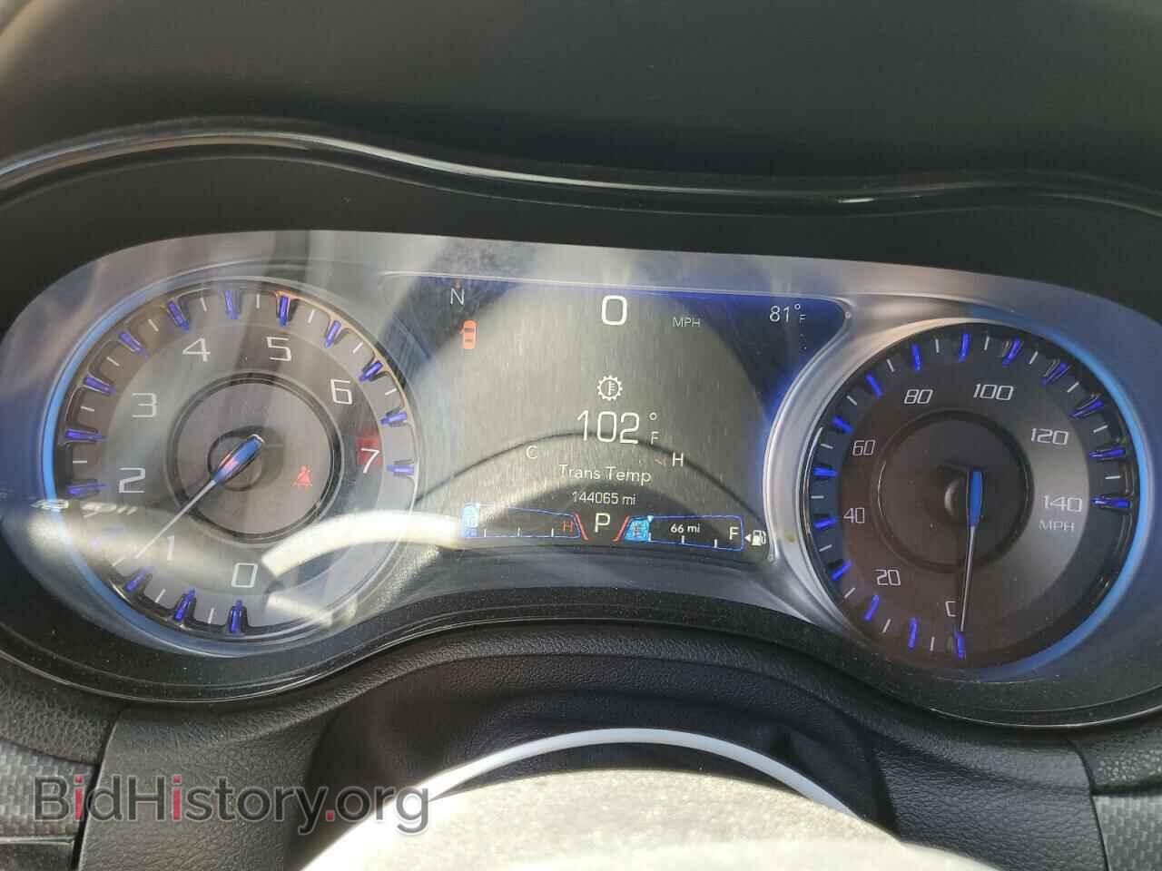 2016 CHRYSLER 300 - VIN: 2C3CCAGG5GH220595 - Фото 9