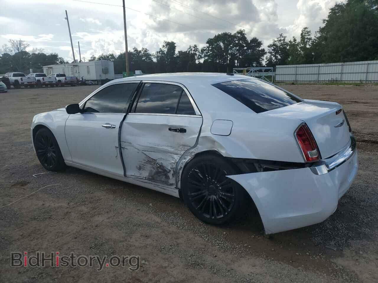 2012 CHRYSLER 300 - VIN: 2C3CCACG2CH183022 - Фото 2