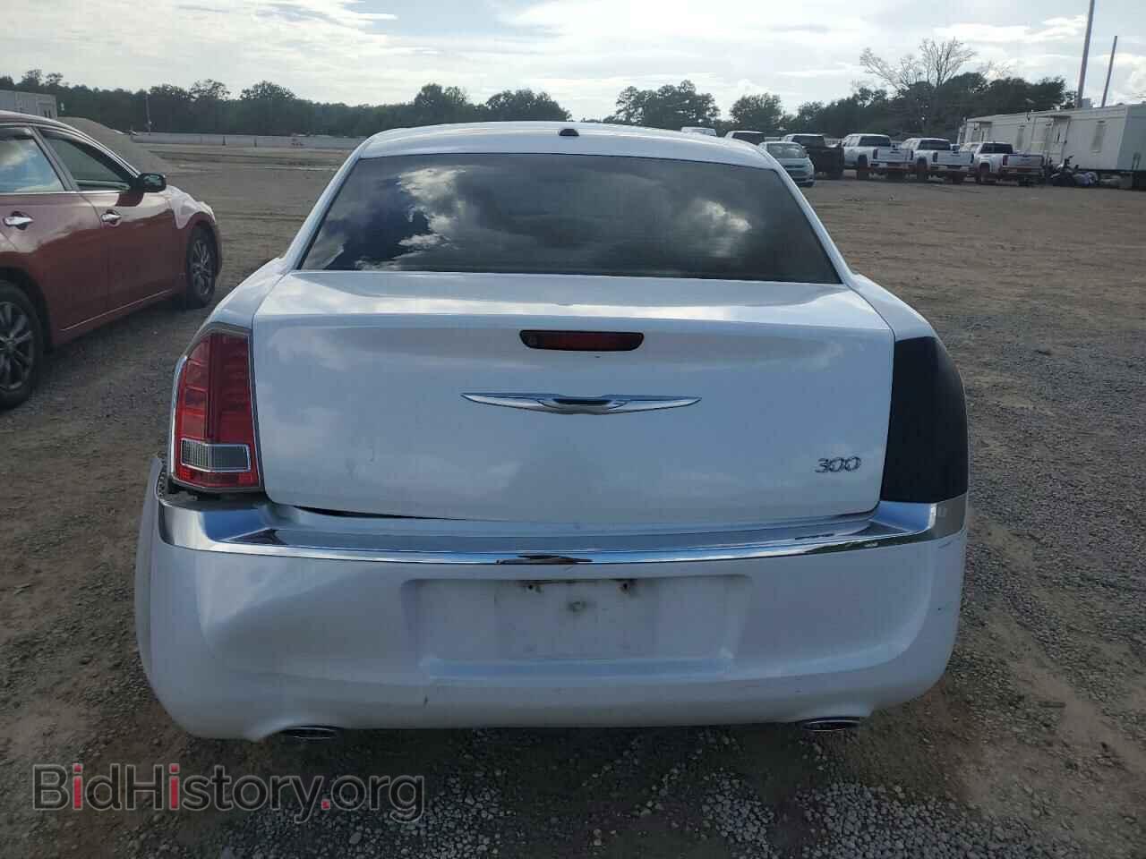 2012 CHRYSLER 300 - VIN: 2C3CCACG2CH183022 - Фото 6