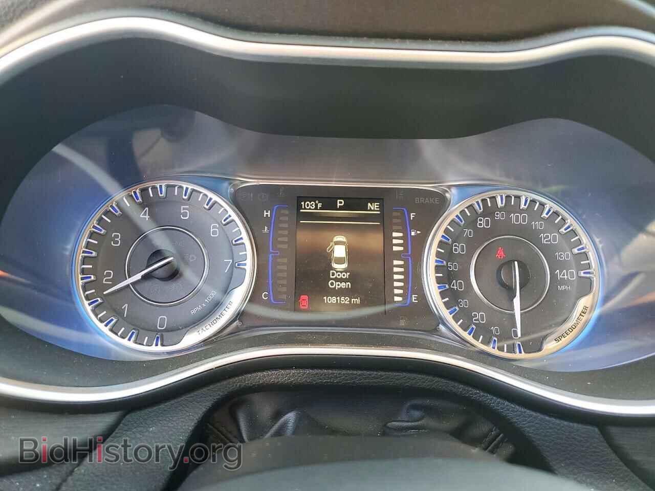 2016 CHRYSLER 200 - VIN: 1C3CCCABXGN112389 - Photo 9