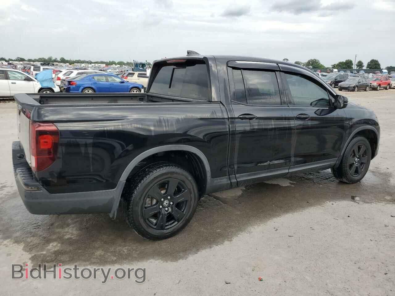2018 HONDA RIDGELINE - VIN: 5FPYK3F82JB011703 - Фото 3