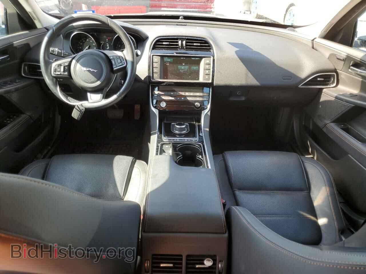 2017 JAGUAR XE - VIN: SAJAE4BG7HA947163 - Фото 8