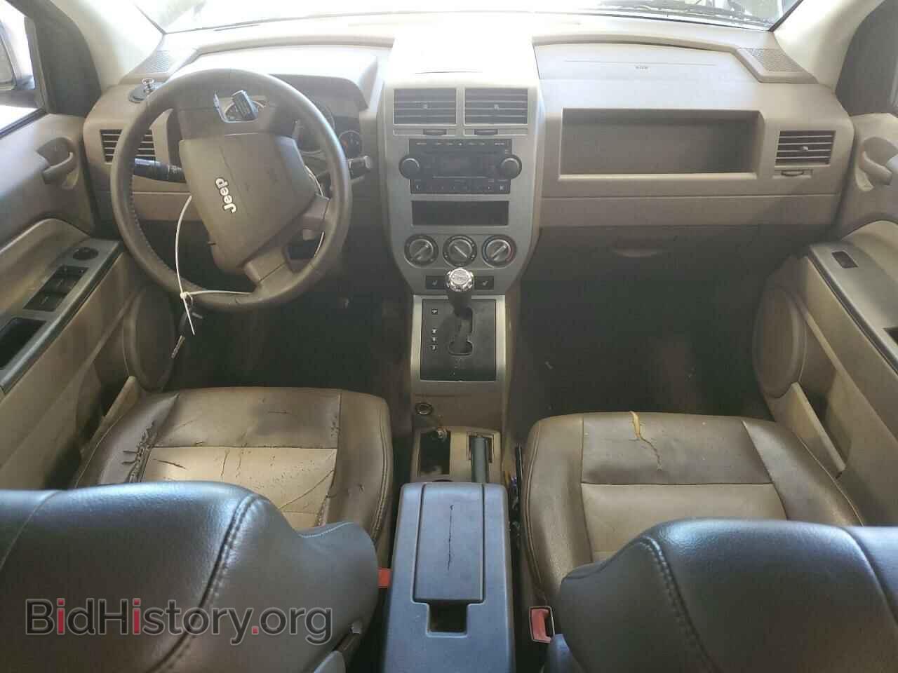 2007 JEEP COMPASS - VIN: 1J8FT57W97D108735 - Фото 8