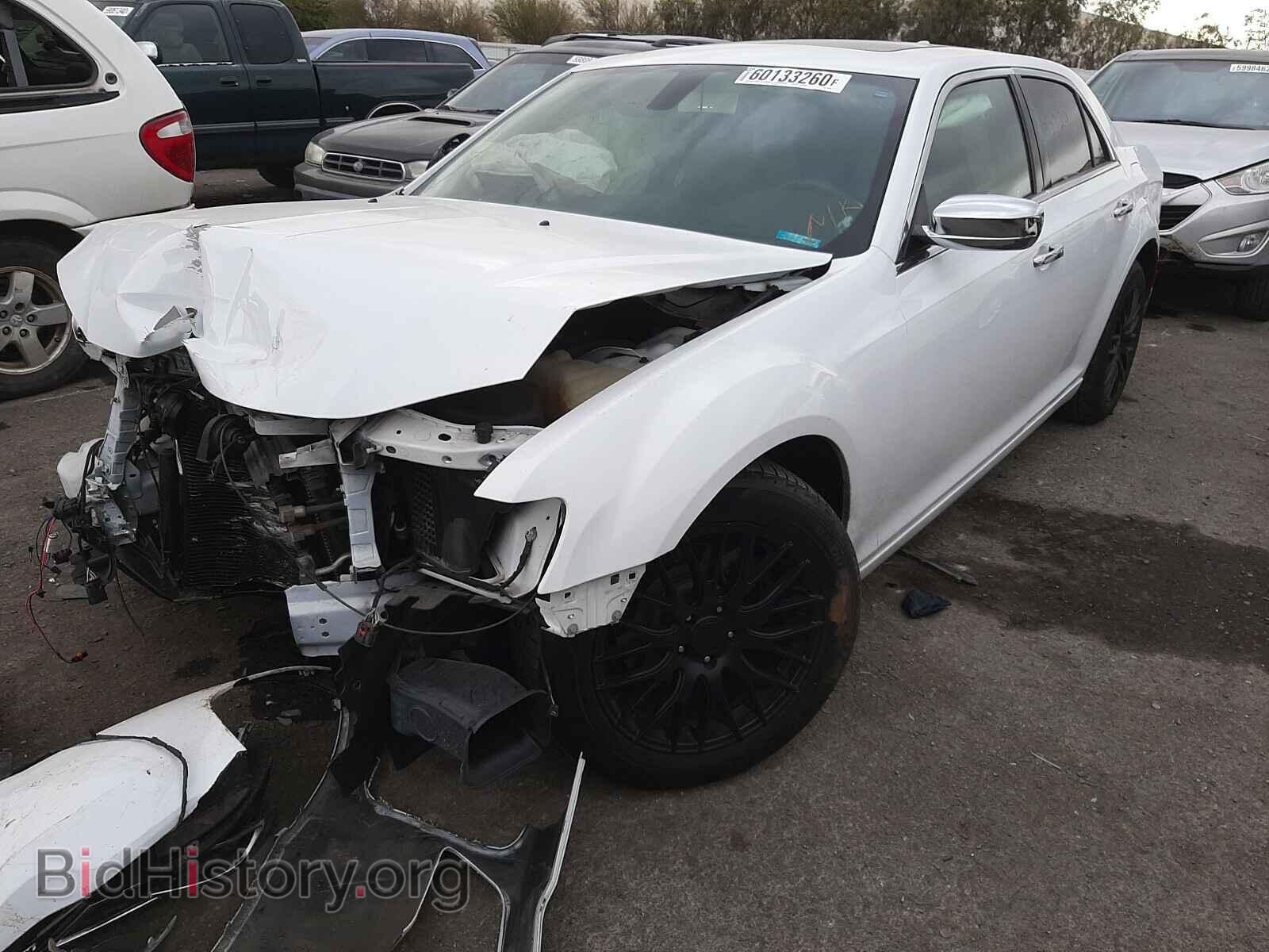 2017 CHRYSLER 300 - VIN: 2C3CCAEG8HH570968 - Фото 2
