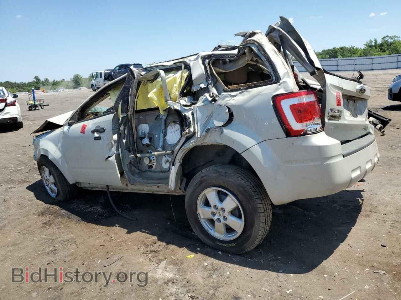 2009 FORD ESCAPE - VIN: 1FMCU93G59KC03476 - Фото 2