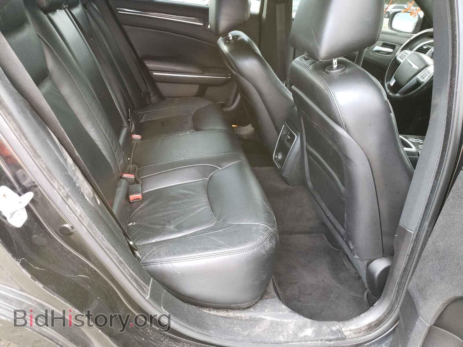 2011 CHRYSLER 300 - VIN: 2C3CA5CG8BH538805 - Фото 6