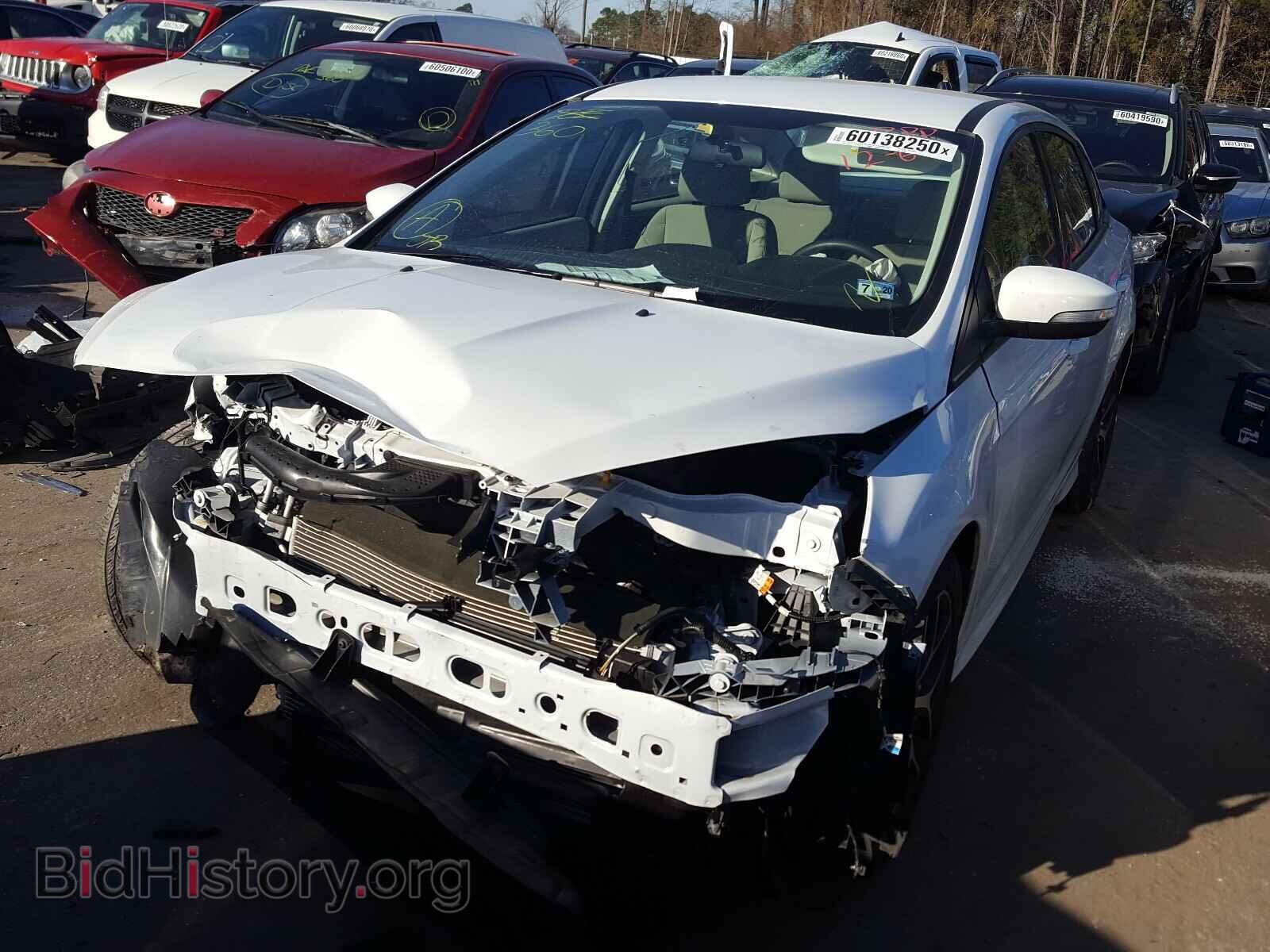 2016 FORD FOCUS - VIN: 1FADP3F22GL357556 - Photo 2