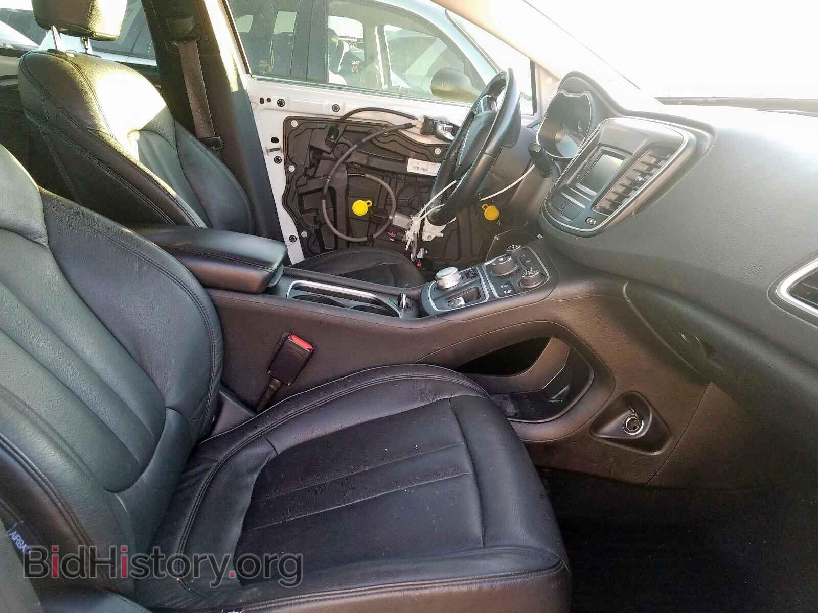 2016 CHRYSLER 200 - VIN: 1C3CCCABXGN131590 - Photo 5