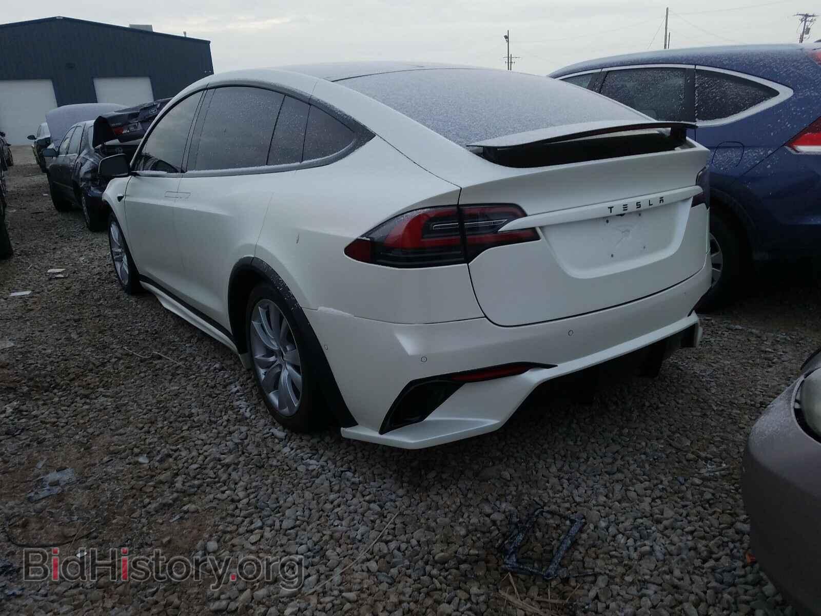 2018 TESLA MODEL X - VIN: 5YJXCDE44JF130178 - Фото 3