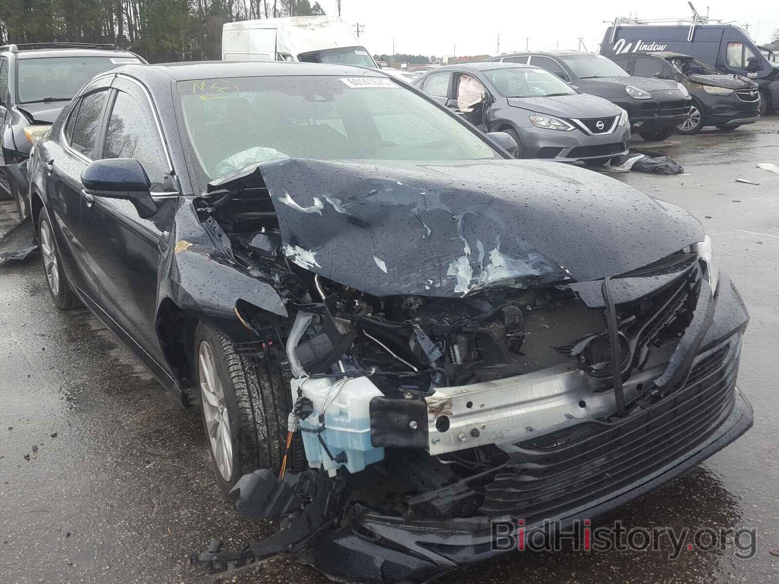 Photo 4T1B11HK8JU635183 - TOYOTA CAMRY 2018