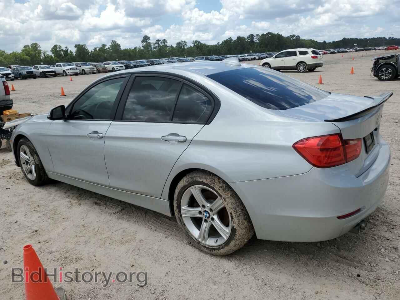 2013 BMW 3 SERIES - VIN: WBA3A5G52DNP24870 - Фото 2