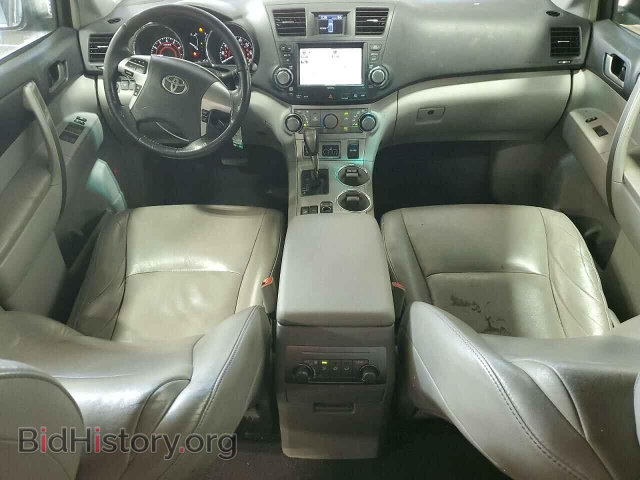 2012 TOYOTA HIGHLANDER - VIN: 5TDBK3EH1CS096032 - Фото 8