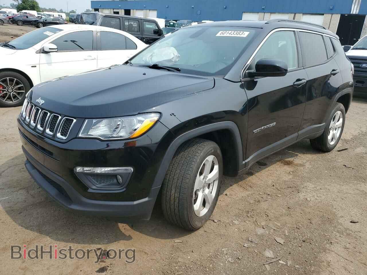 Фотография 3C4NJDBB2JT330879 - JEEP COMPASS 2018