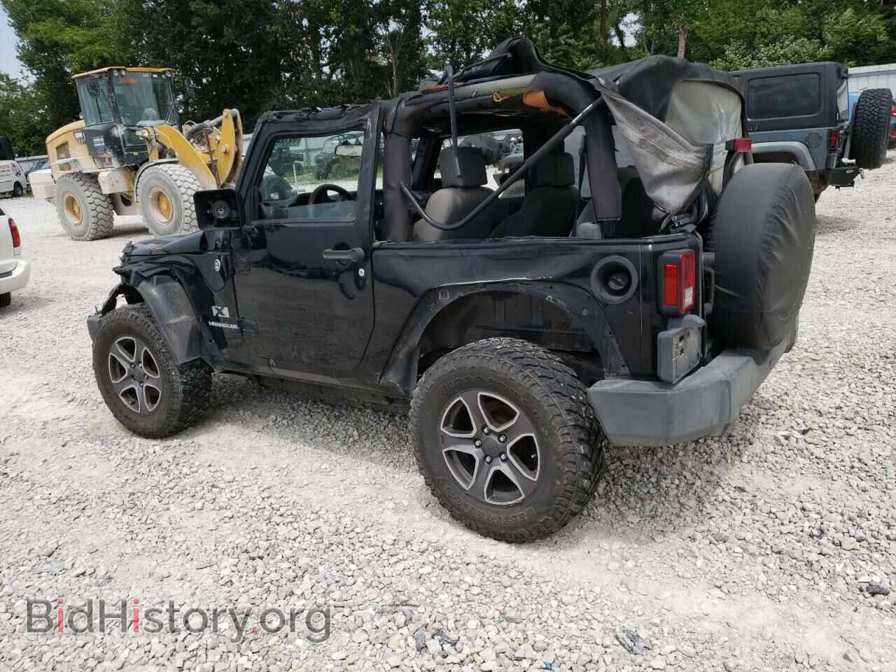 2008 JEEP All Models - VIN: 1J4FA24158L644863 - Фото 2
