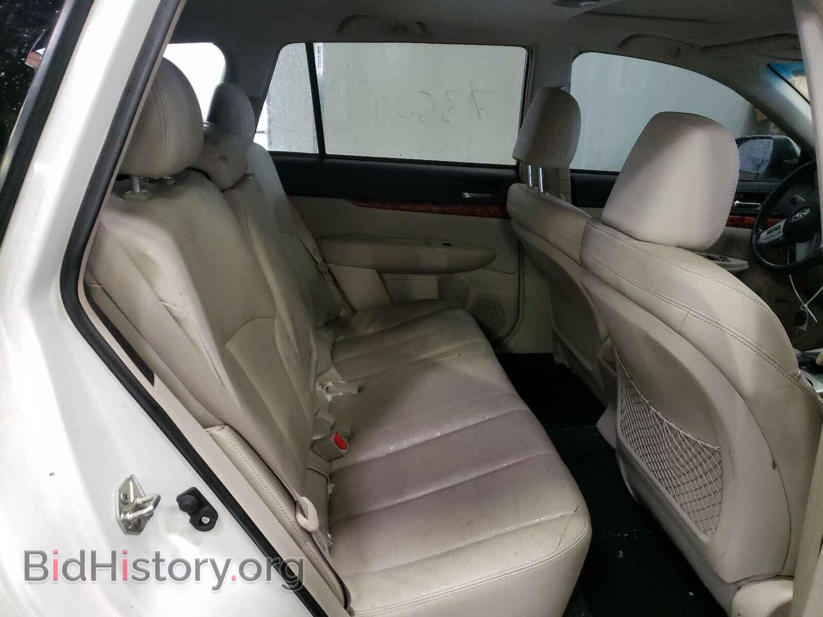 2011 SUBARU OUTBACK - VIN: 4S4BRBKC7B3380372 - Фото 6