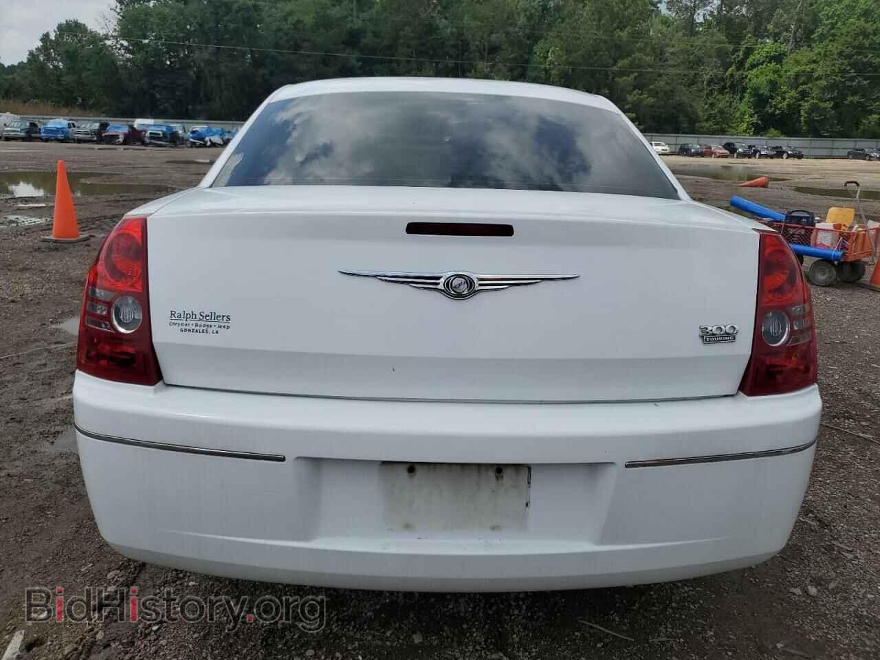 2010 CHRYSLER 300 - VIN: 2C3CA4CD3AH297864 - Фото 6
