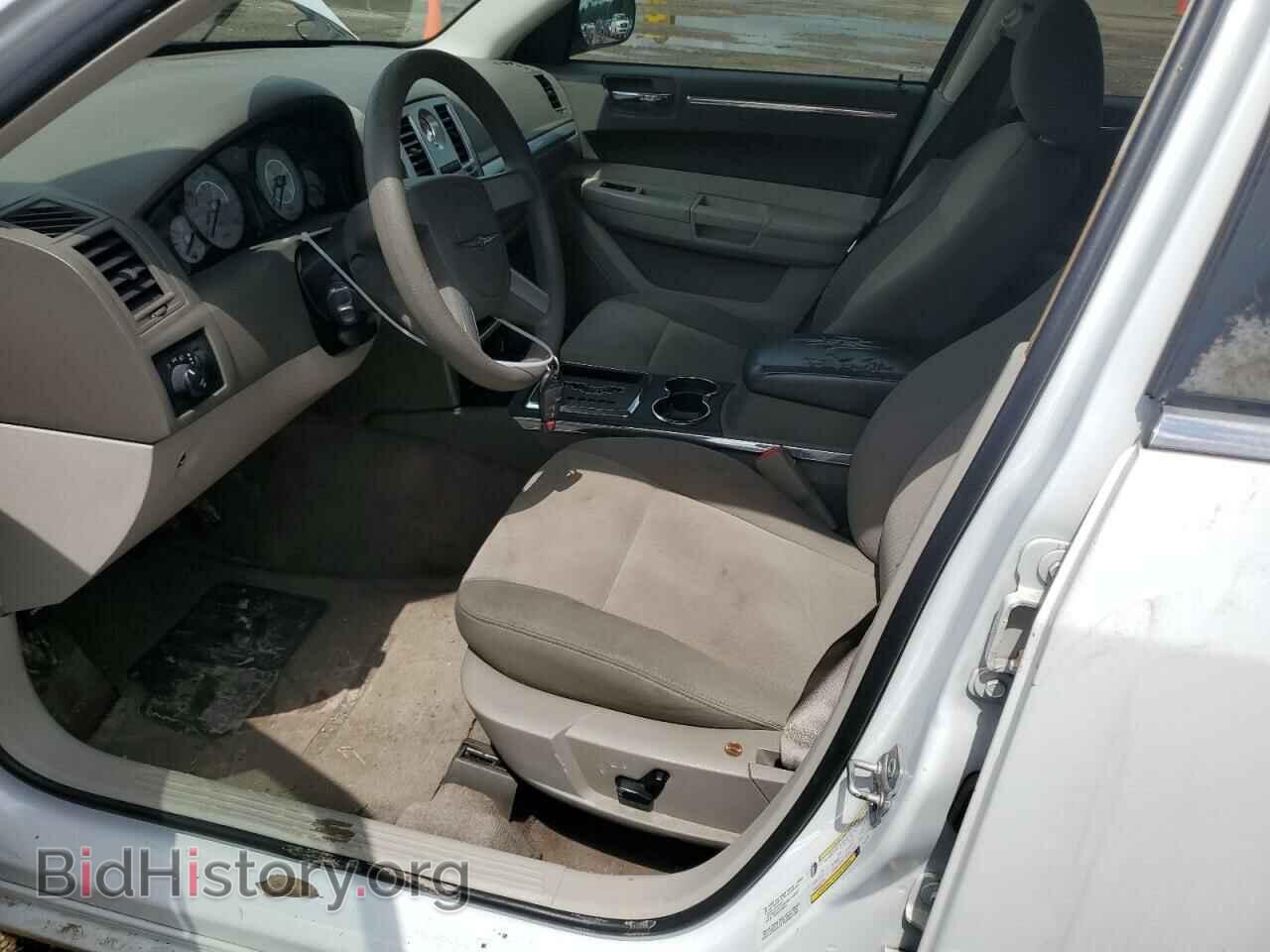 2010 CHRYSLER 300 - VIN: 2C3CA4CD3AH297864 - Фото 7