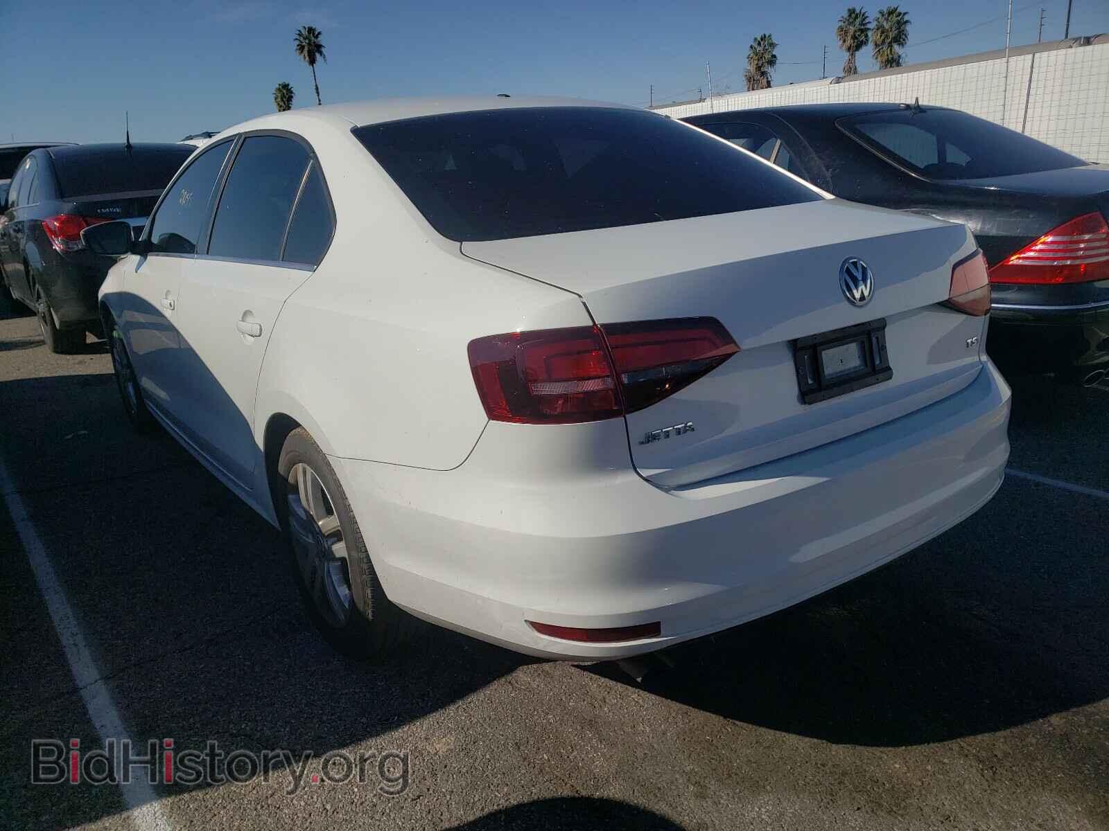 2017 VOLKSWAGEN JETTA - VIN: 3VW2B7AJ8HM204523 - Фото 3