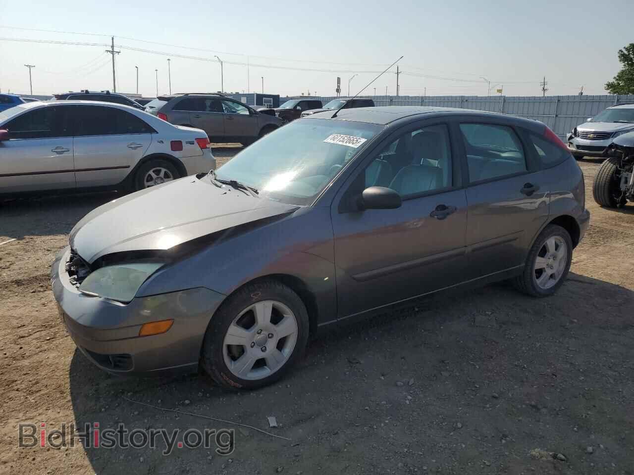 Photo 1FAFP37NX6W225028 - FORD FOCUS 2006