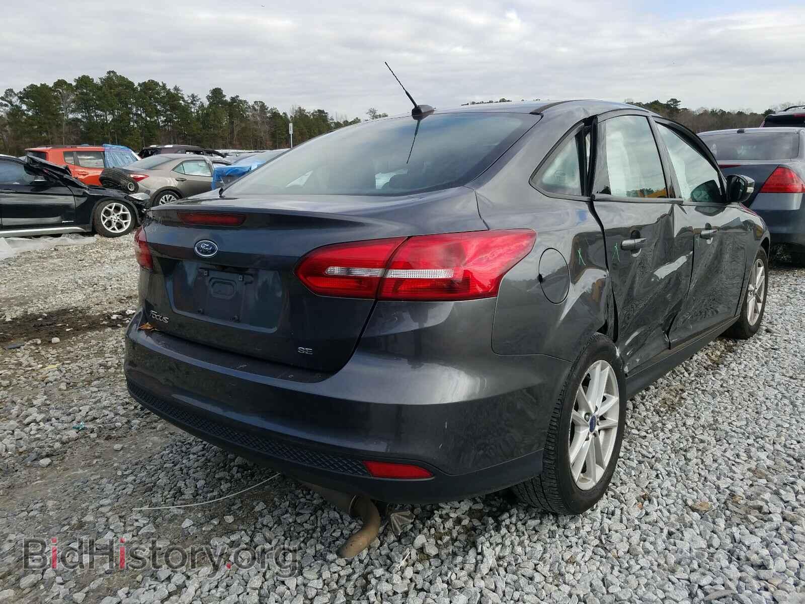 2017 FORD FOCUS - VIN: 1FADP3F29HL209289 - Photo 4