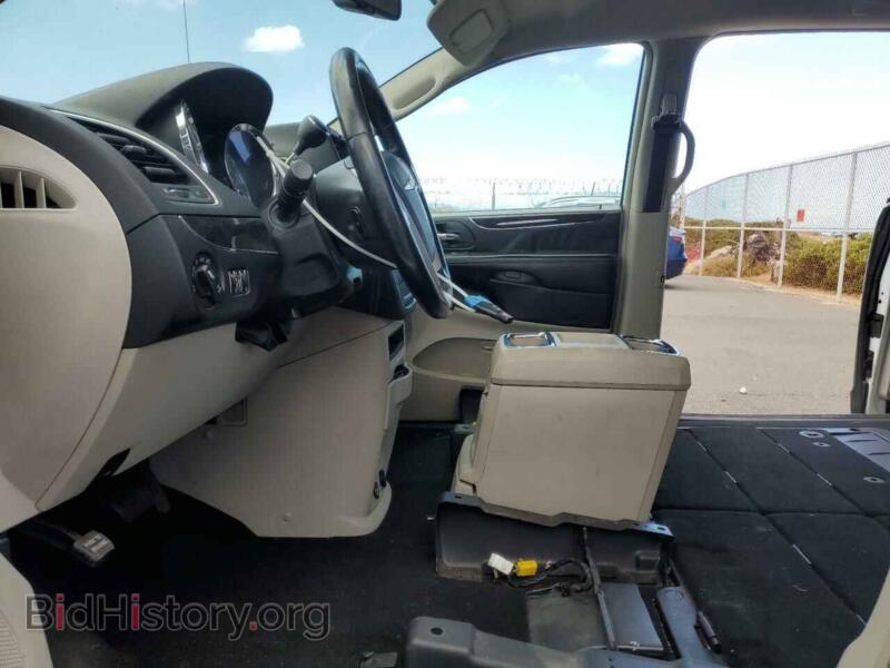 2015 Chrysler MINIVAN (VIN 2C4RC1BG0FR595686) — фото 7 из 15