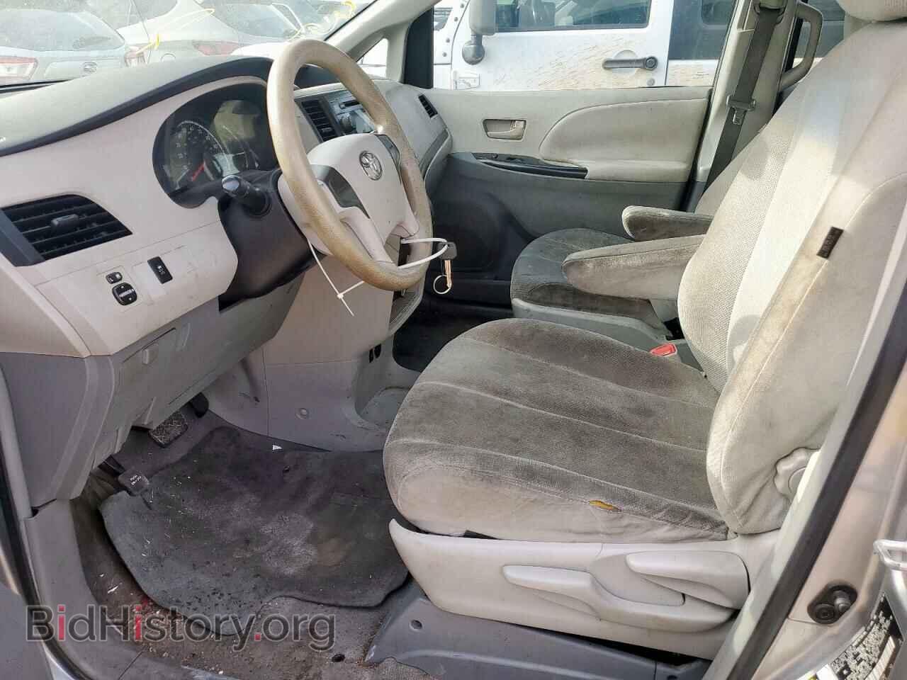 2011 TOYOTA All Models - VIN: 5TDZK3DC4BS022767 - Фото 7