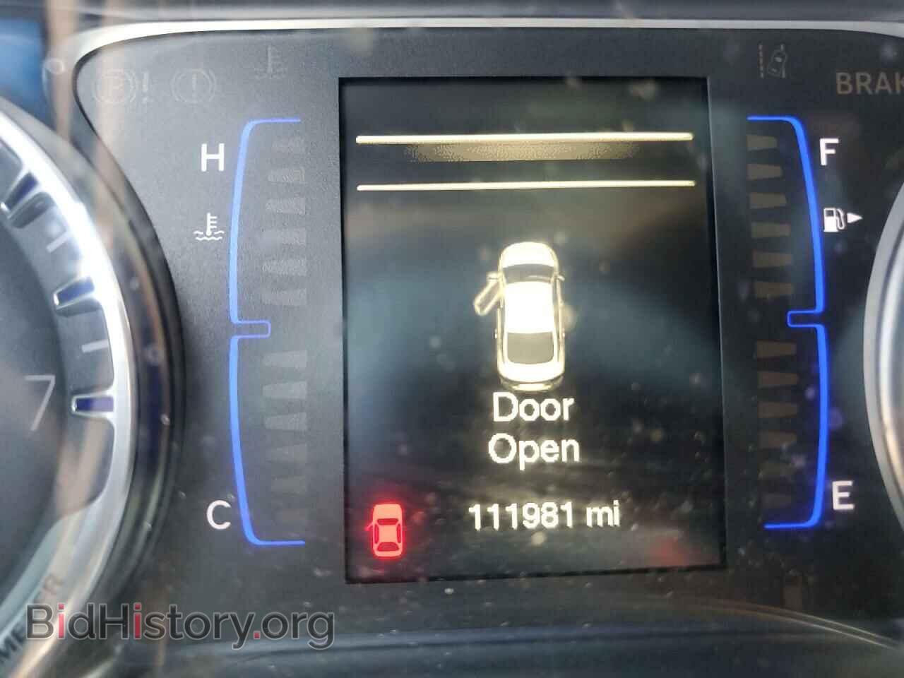 2017 CHRYSLER 200 - VIN: 1C3CCCAB5HN502513 - Фото 8