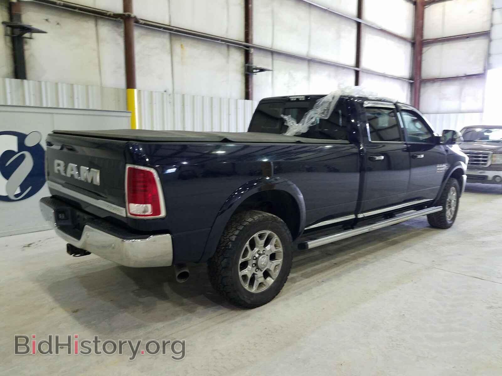 2017 RAM 3500 - VIN: 3C63R3KL7HG666900 - Photo 4