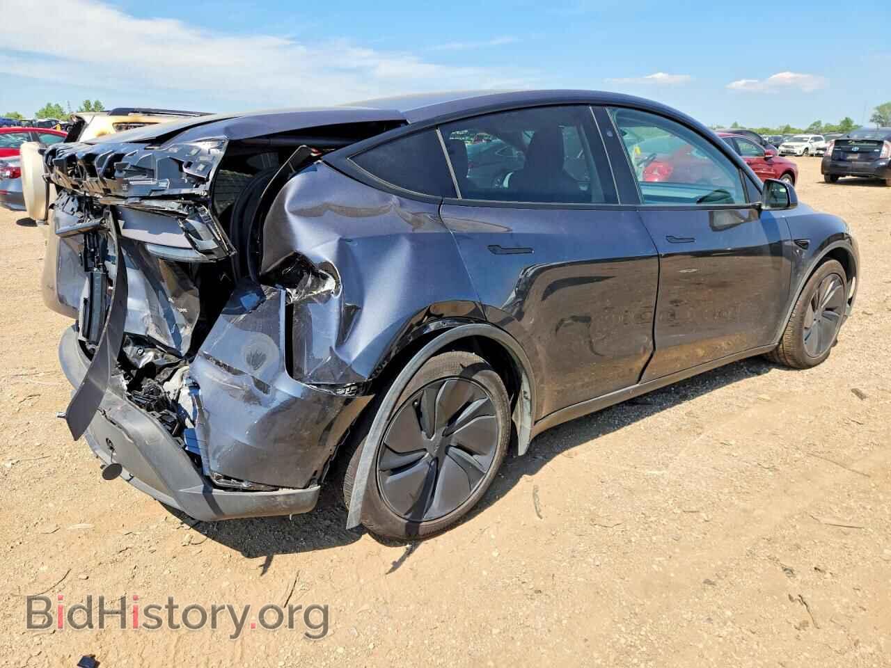 2026 TESLA MODEL Y - VIN: 7SAYGDEE5TF333118 - Photo 3