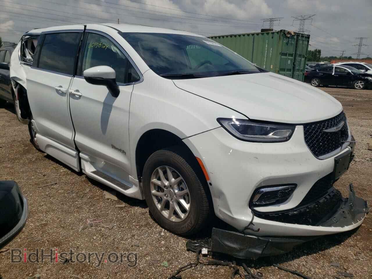 2023 CHRYSLER PACIFICA - VIN: 2C4RC1BG3PR579130 - Фото 4