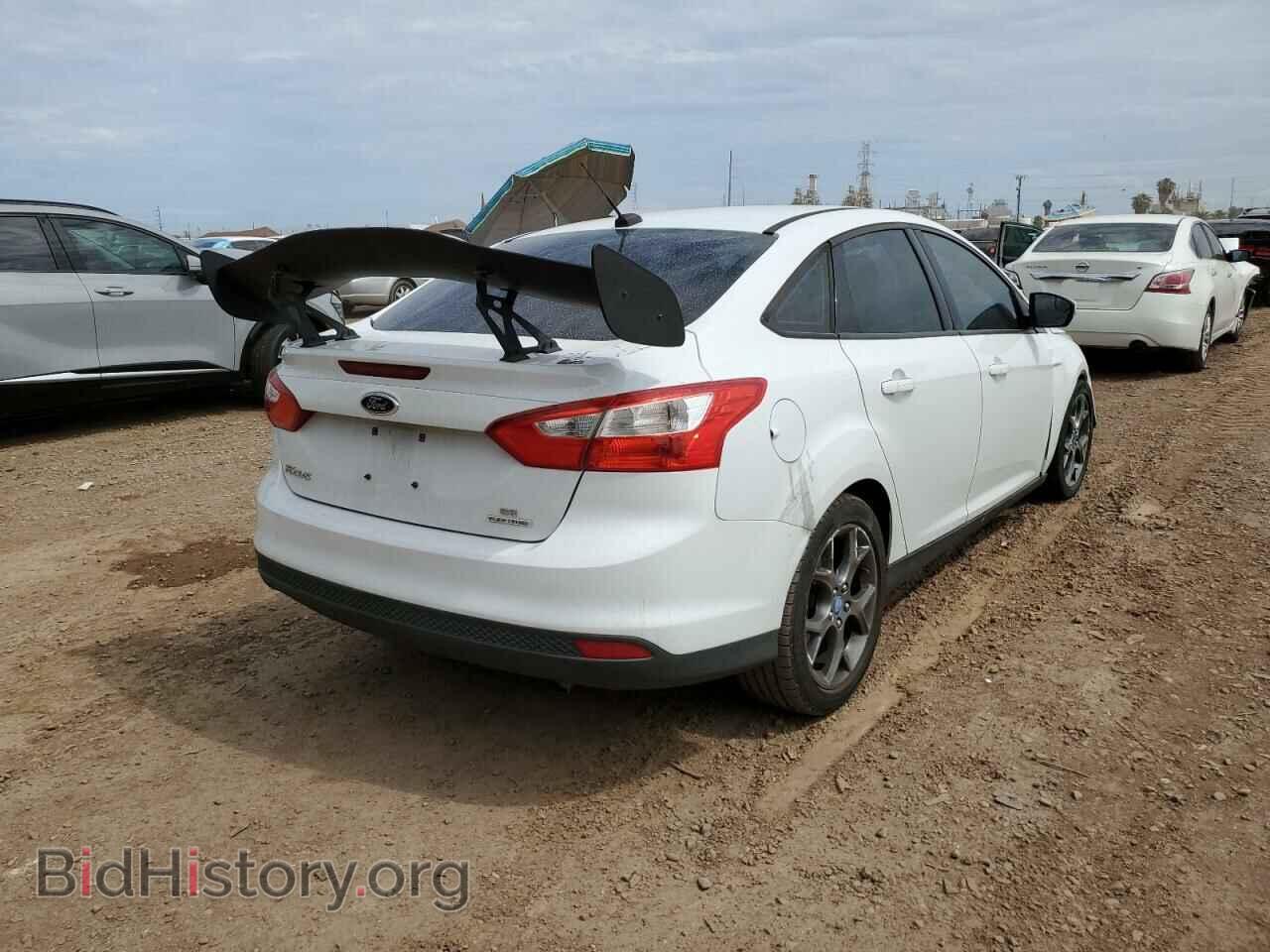 2013 FORD FOCUS - VIN: 1FADP3F2XDL220604 - Photo 4