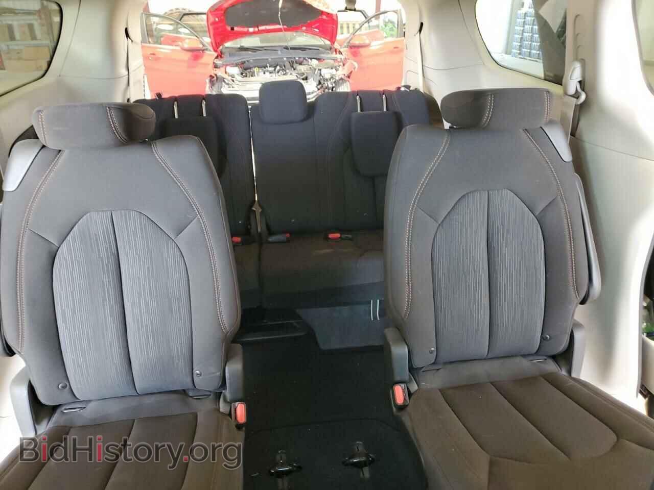 2018 CHRYSLER PACIFICA - VIN: 2C4RC1FG8JR113467 - Фото 10