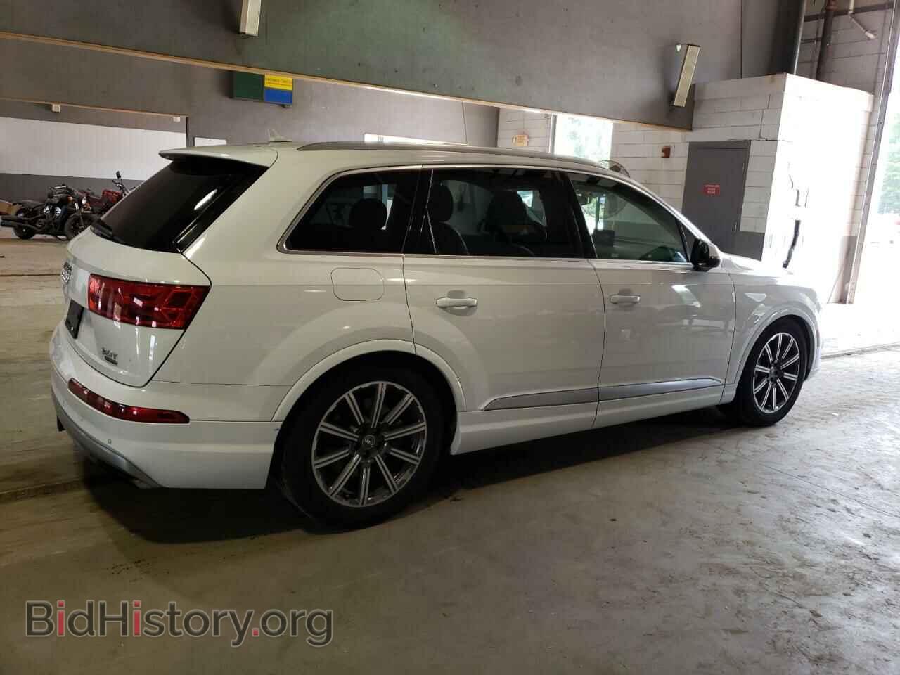 2017 AUDI Q7 - VIN: WA1VAAF73HD004085 - Фото 3