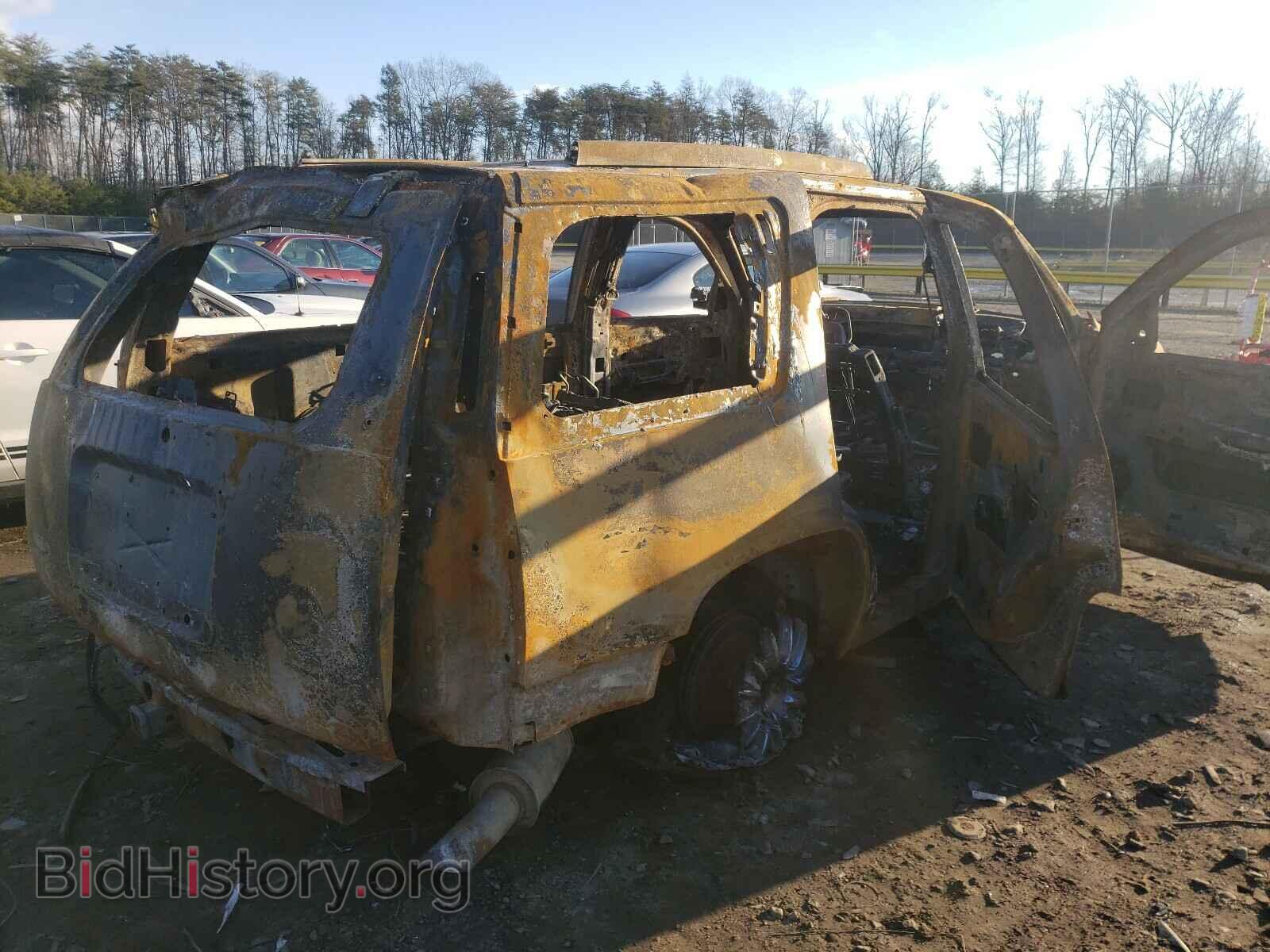 2011 GMC YUKON - VIN: 1GKS2EEF1BR307743 - Фото 4